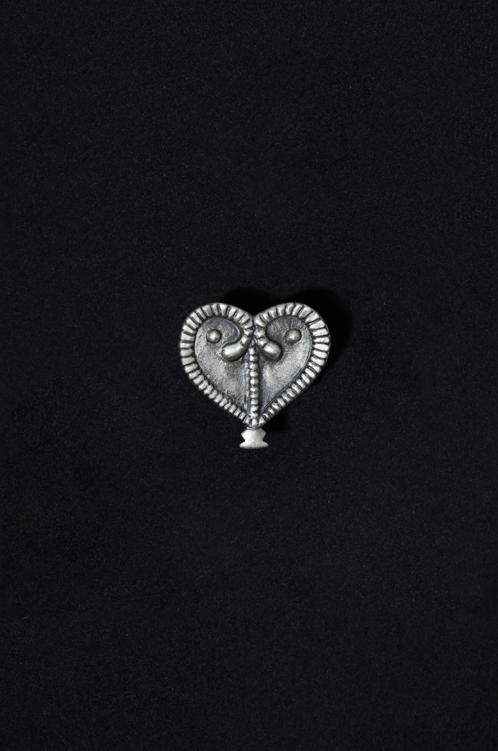 LARGE HEART RING